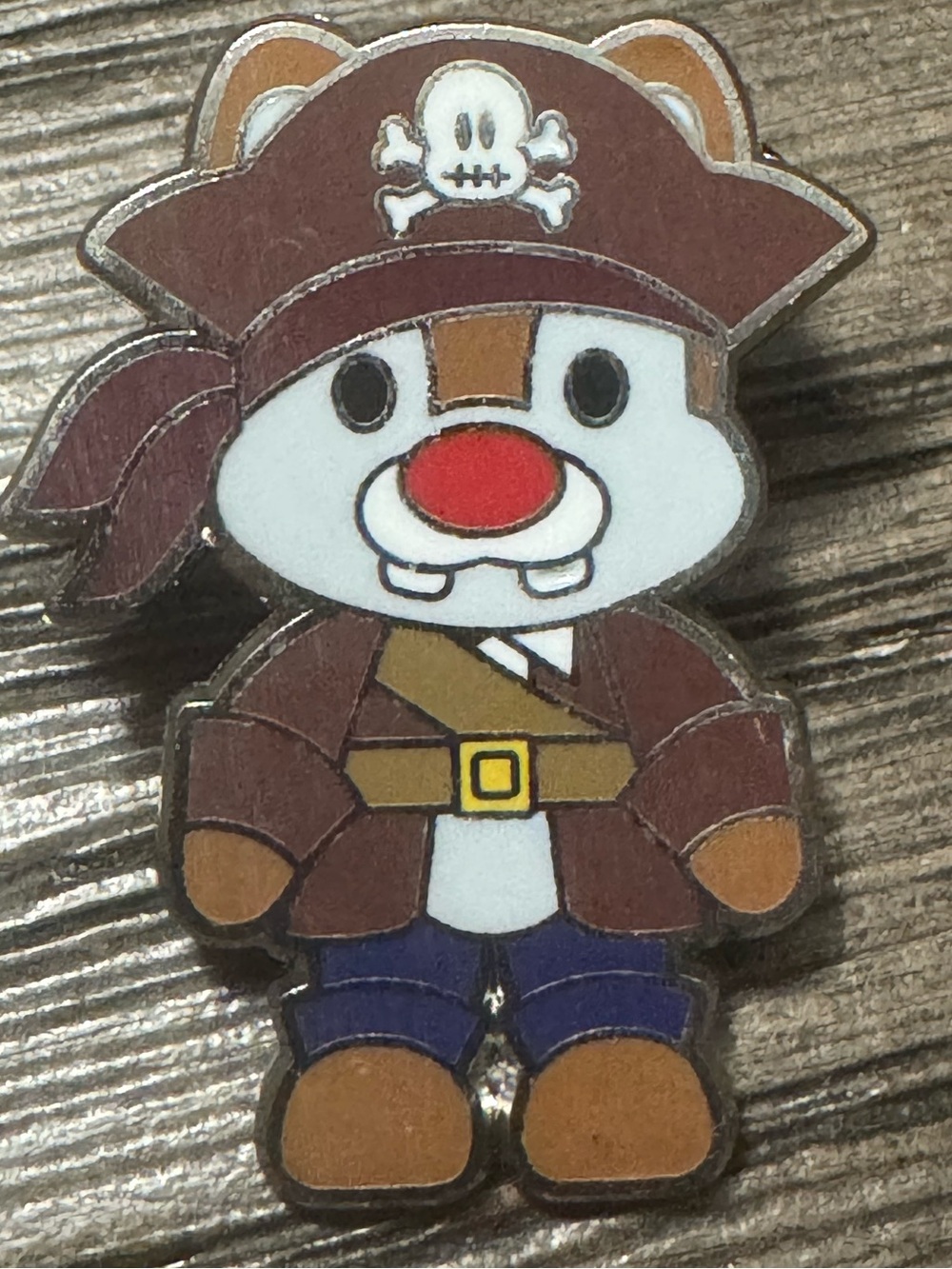5/$25 Disney Chip N Dale Pirates of the Caribbean Cute‎ Characters Dale Pin